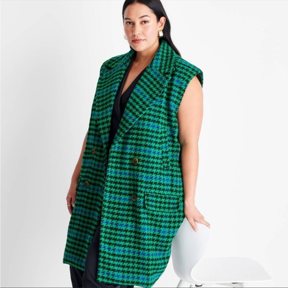 NWT Future Collective Kahlana Barfield Brown Sleeveless Long Shacket Green - Picture 3 of 3